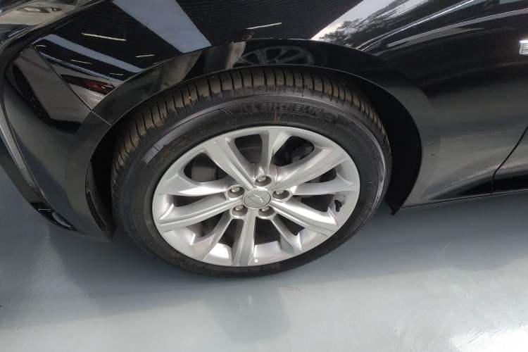 Used Cadillac CT5 2024 28T Luxury Pro Trim Exterior 4