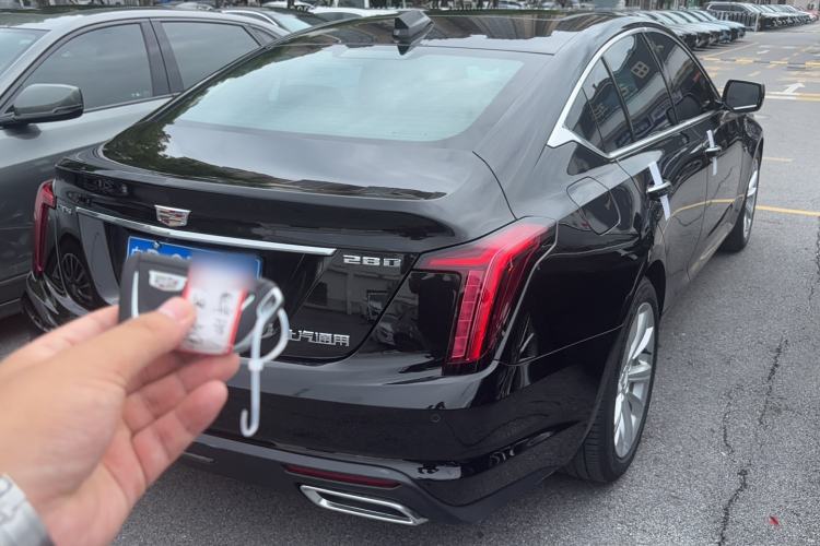 Used Cadillac CT5 2024 28T Luxury Pro Trim Exterior 4
