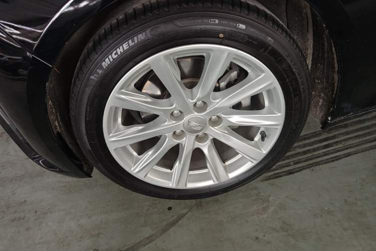 Used Cadillac CT5 2024 28T Luxury Version Exterior 4