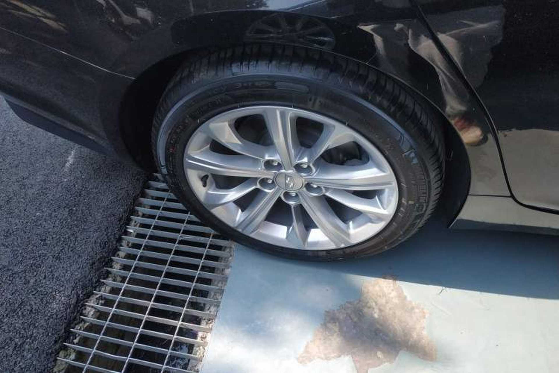 Used Cadillac CT5 2024 28T Luxury Pro Trim Exterior 5