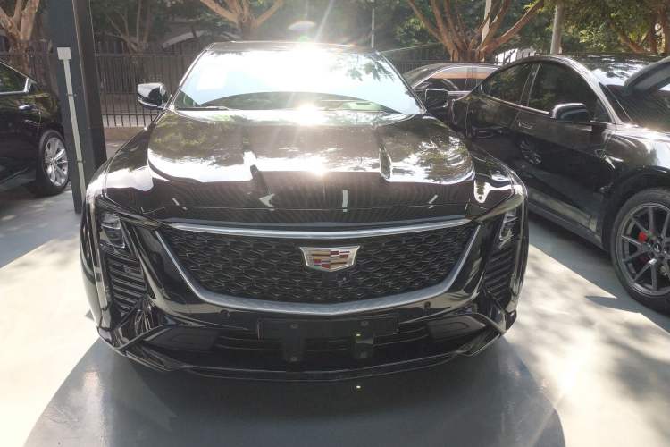 Used Cadillac CT5 2024 28T Luxury Pro Trim Front