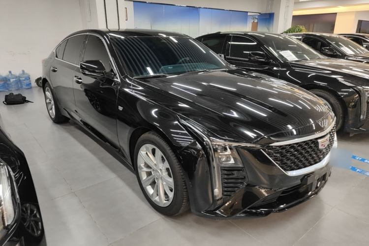 Used Cadillac CT5 2024 28T Luxury Pro Trim Front Right 45 Deg