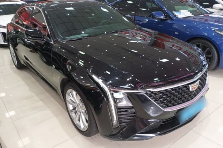 Used Cadillac CT5 2024 28T Luxury Pro Trim Front Right 45 Deg