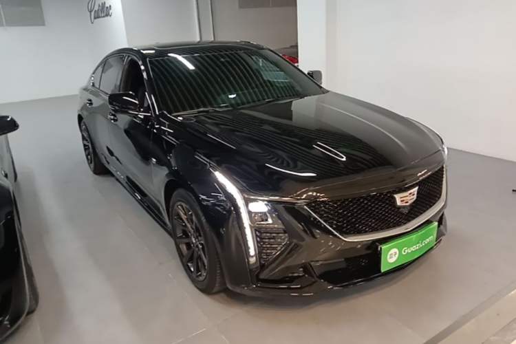 Used Cadillac CT5 2024 28T Prestige Edition Front Right 45 Deg