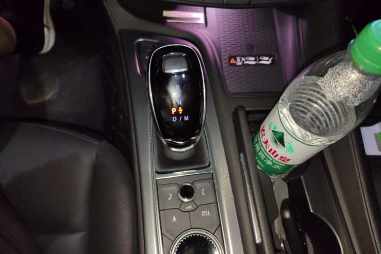 Used Cadillac CT5 2024 28T Prestige Edition Gear Lever
