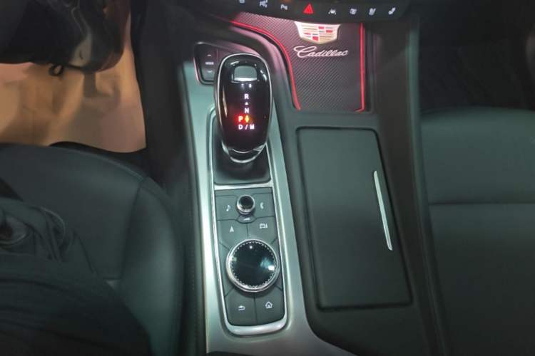 Used Cadillac CT5 2024 28T Prestige Edition Gear Lever