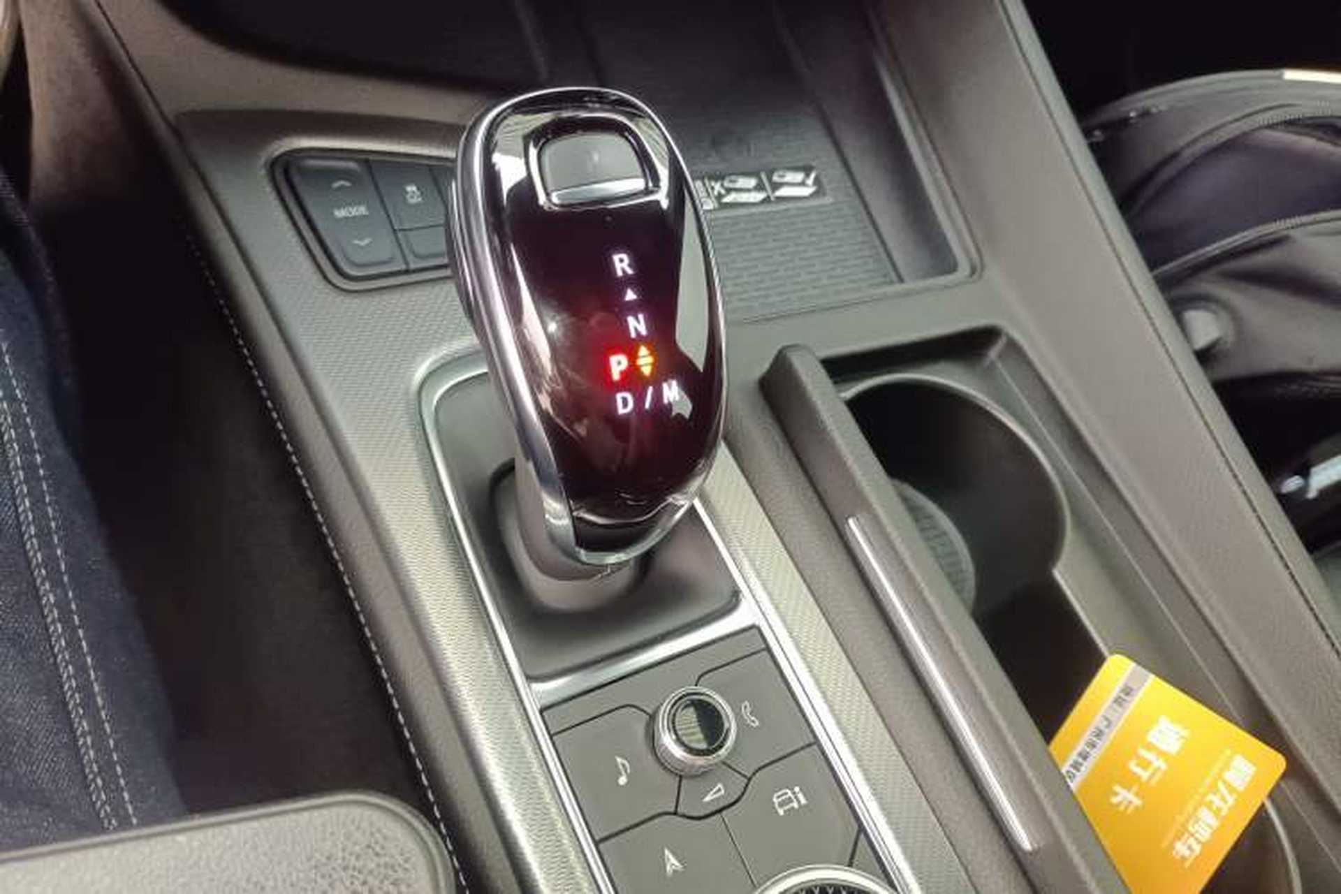 Used Cadillac CT5 2024 28T Luxury Pro Trim Gear Lever