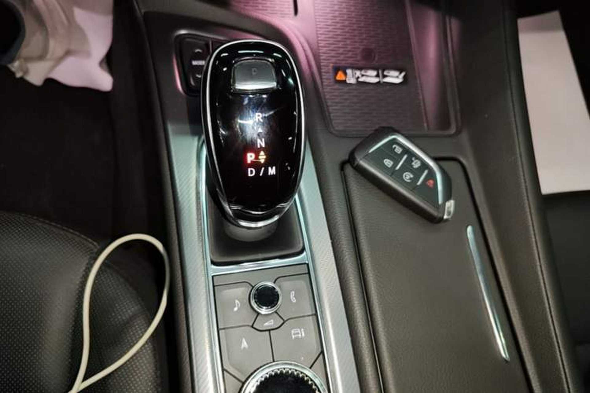 Used Cadillac CT5 2024 28T Luxury Pro Trim Gear Lever