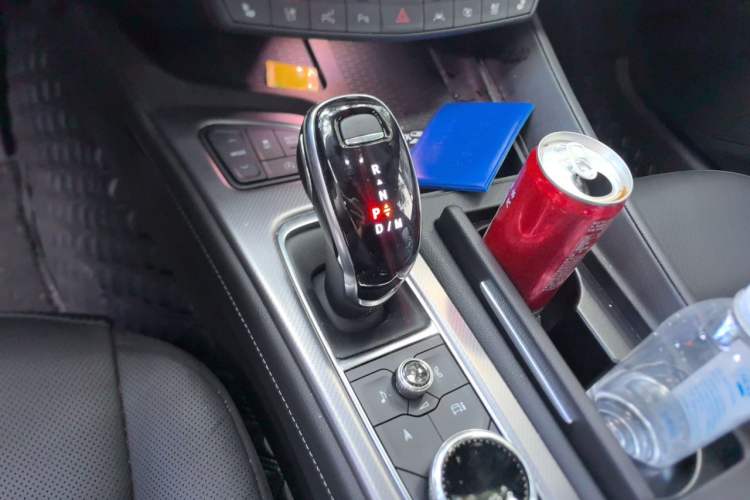 Used Cadillac CT5 2024 28T Prestige Edition Gear Lever