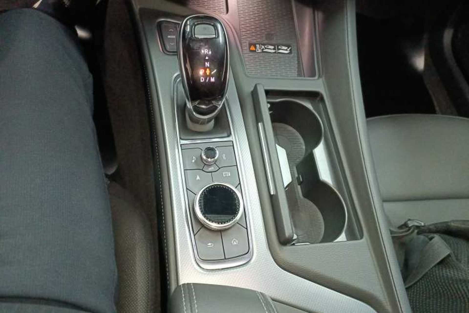 Used Cadillac CT5 2024 28T Prestige Edition Gear Lever