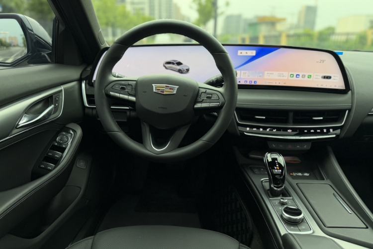 Used Cadillac CT5 2024 28T Luxury Pro Trim Interior 1