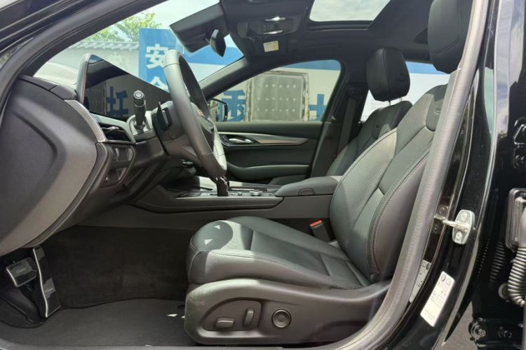 Used Cadillac CT5 2024 28T Luxury Pro Trim Interior 1