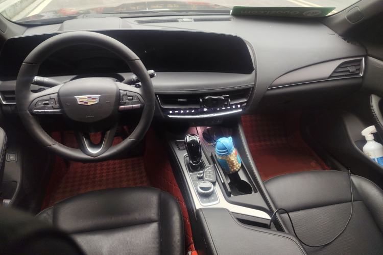 Used Cadillac CT5 2024 28T Luxury Pro Trim Interior 2
