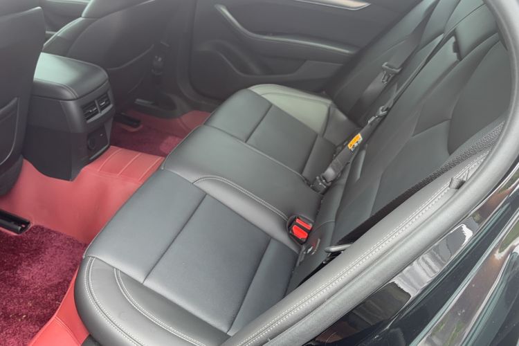 Used Cadillac CT5 2024 28T Luxury Pro Trim Interior 2