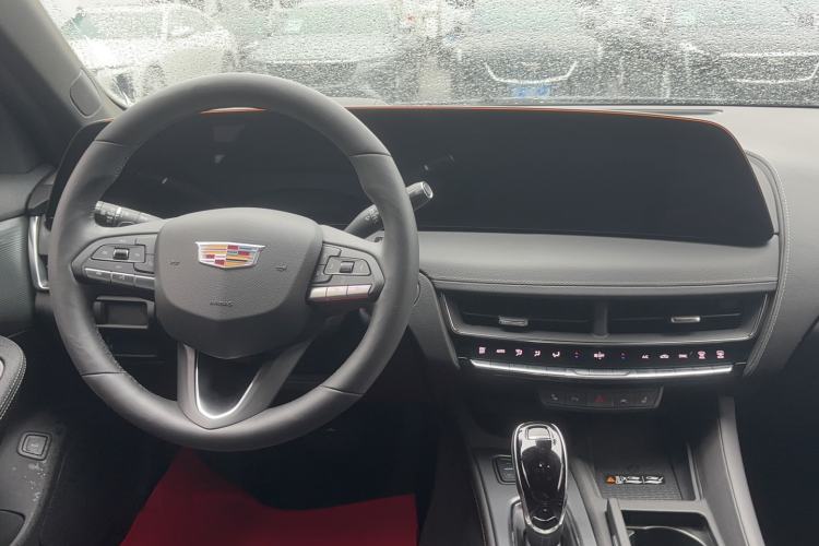 Used Cadillac CT5 2024 28T Luxury Pro Trim Interior 3