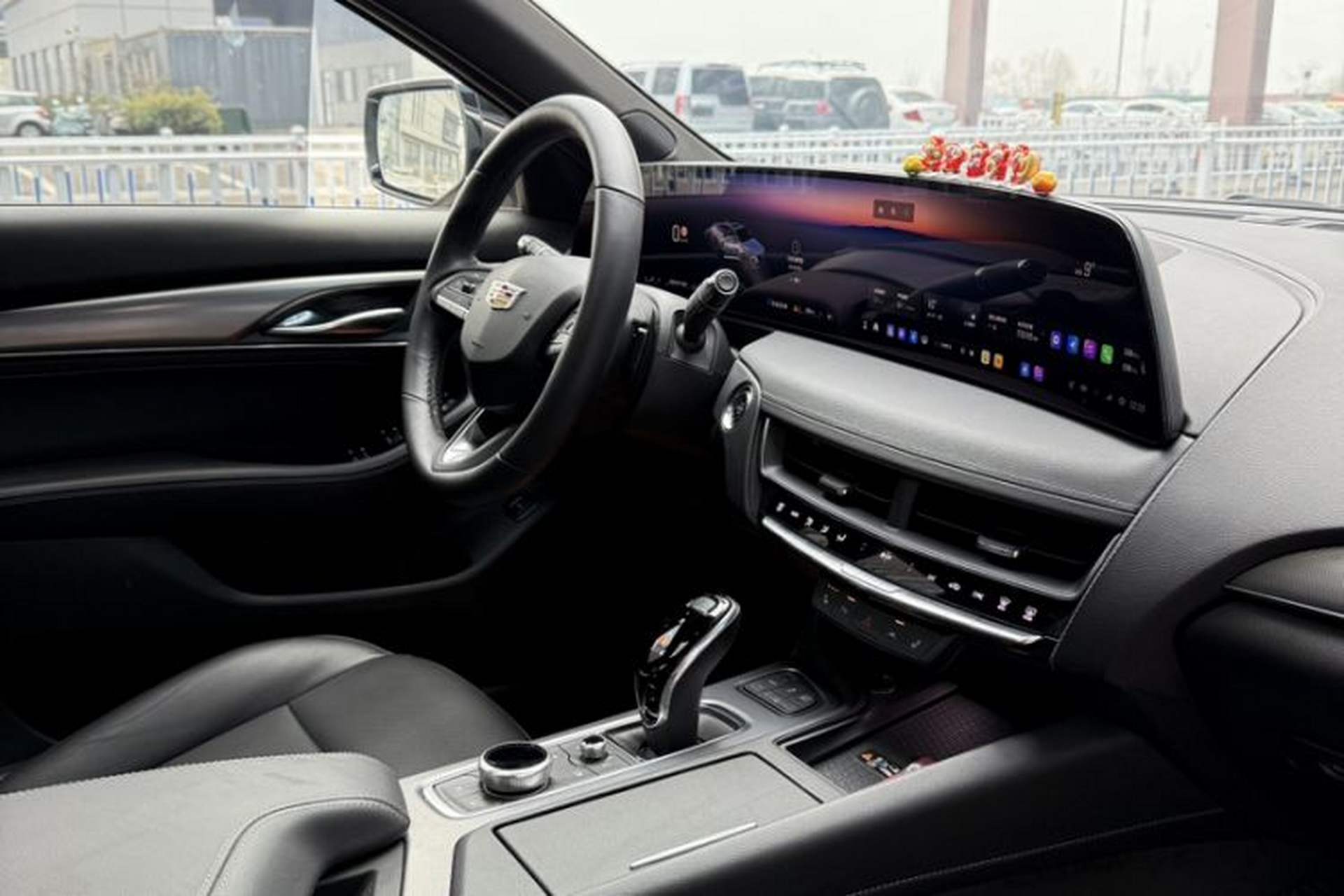 Used Cadillac CT5 2024 28T Luxury Pro Trim Interior 3