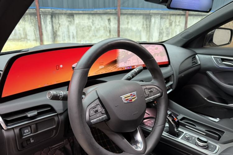Used Cadillac CT5 2024 28T Luxury Pro Trim Interior 4