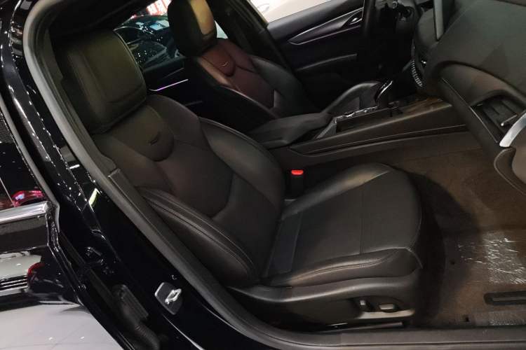 Used Cadillac CT5 2024 28T Luxury Pro Trim Interior 6