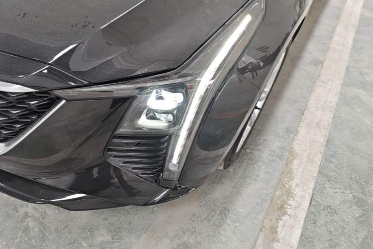 Used Cadillac CT5 2024 28T Luxury Pro Trim Left Front Headlight