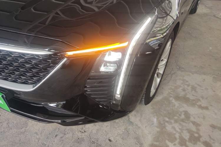 Used Cadillac CT5 2024 28T Luxury Pro Trim Left Front Headlight