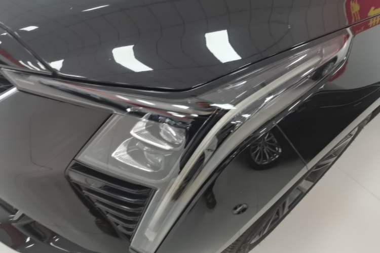 Used Cadillac CT5 2024 28T Prestige Edition Left Front Headlight