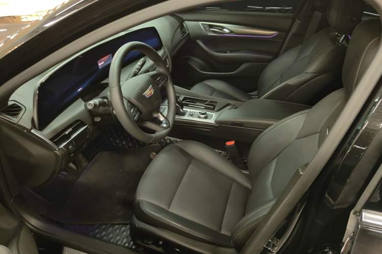 Used Cadillac CT5 2024 28T Luxury Pro Trim Left Front Seat