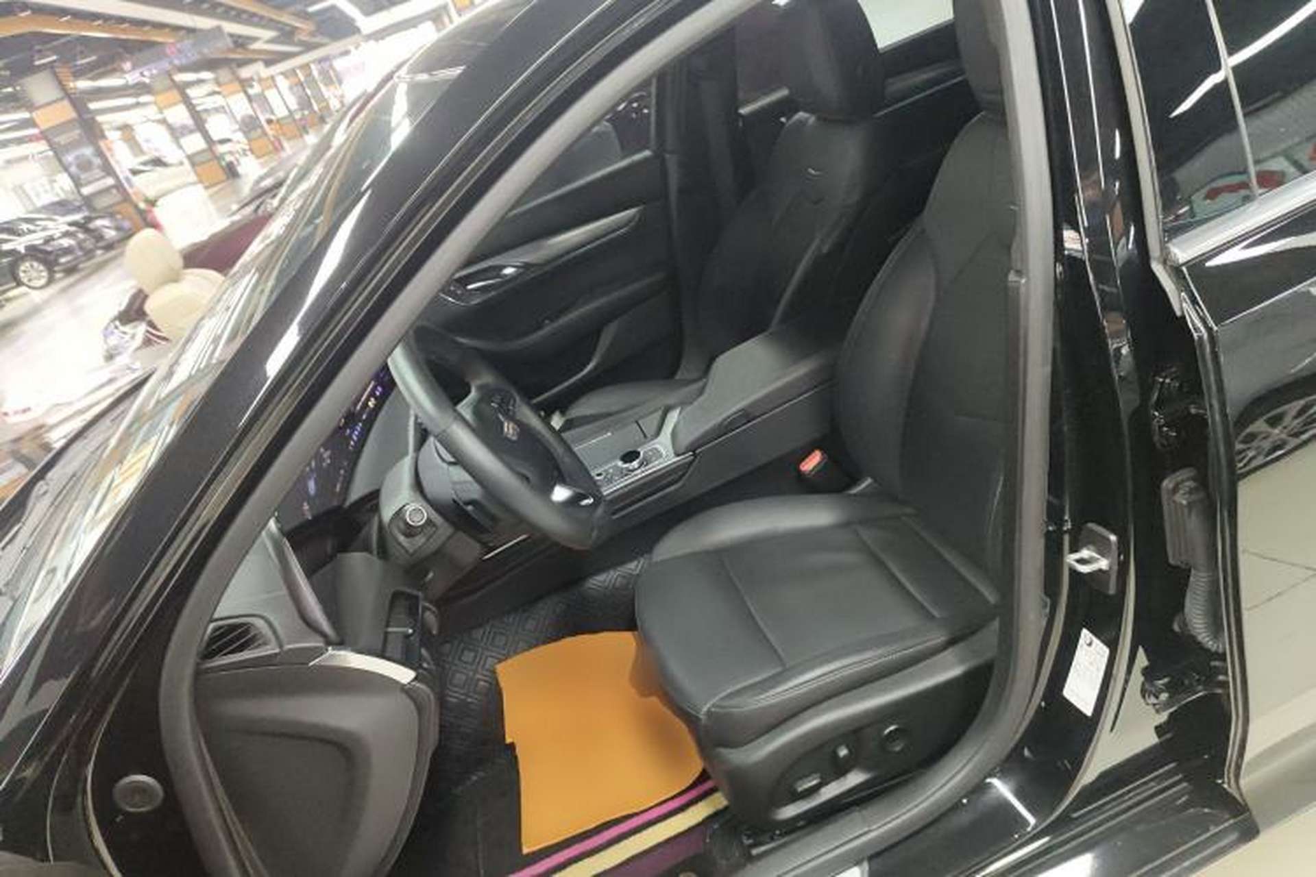 Used Cadillac CT5 2024 28T Luxury Pro Trim Left Front Seat
