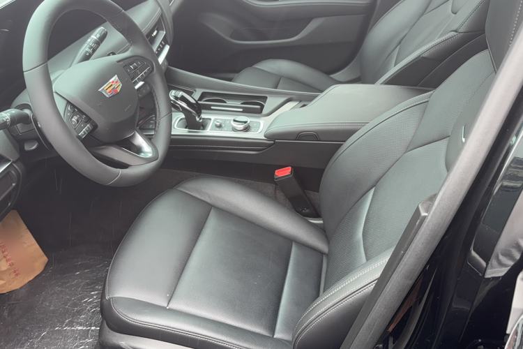 Used Cadillac CT5 2024 28T Prestige Edition Left Front Seat