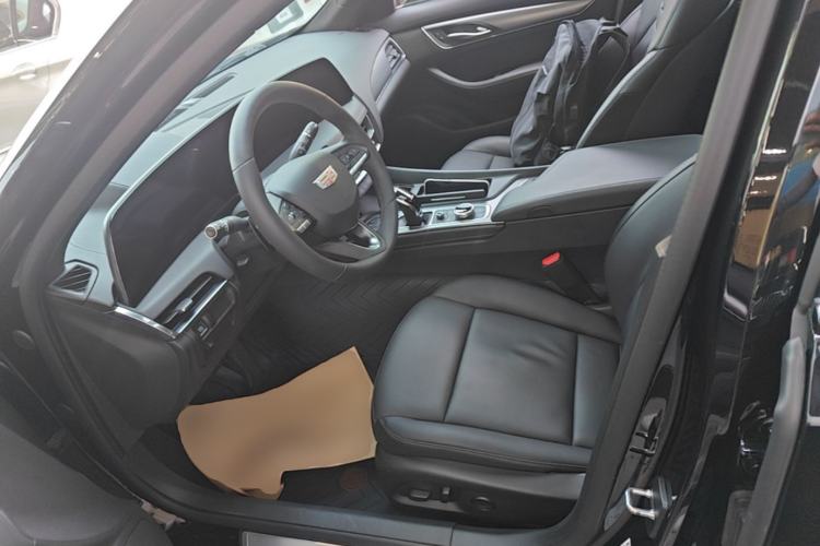 Used Cadillac CT5 2024 28T Prestige Edition Left Front Seat
