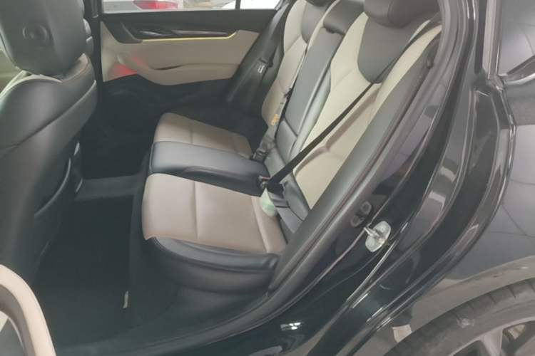 Used Cadillac CT5 2024 28T Platinum Edition Left Rear Seat