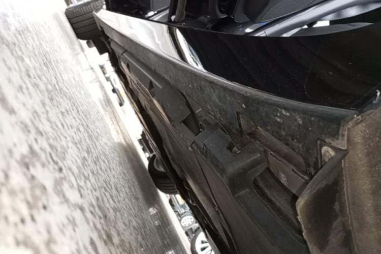 Used Cadillac CT5 2024 28T Luxury Pro Trim Left Side Sill