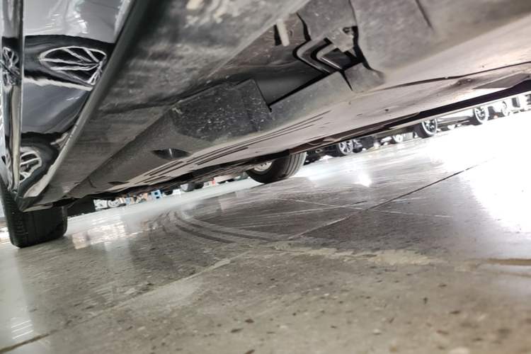 Used Cadillac CT5 2024 28T Luxury Pro Trim Left Side Sill