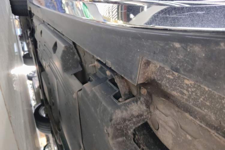 Used Cadillac CT5 2024 28T Luxury Pro Trim Left Side Sill