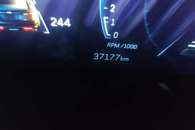 Used Cadillac CT5 2024 28T Prestige Edition Odometer Close Up
