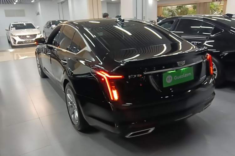 Used Cadillac CT5 2024 28T Luxury Pro Trim Rear Left 45 Deg