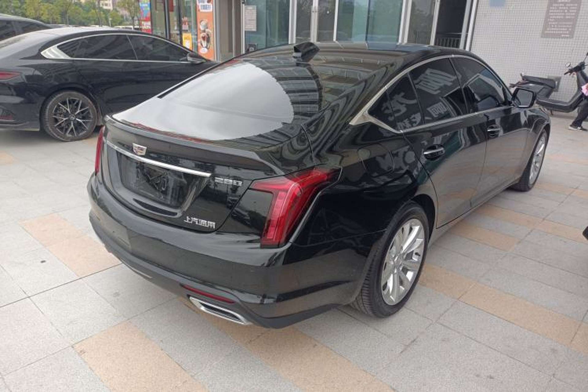 Used Cadillac CT5 2024 28T Luxury Pro Trim Rear Right 45 Deg