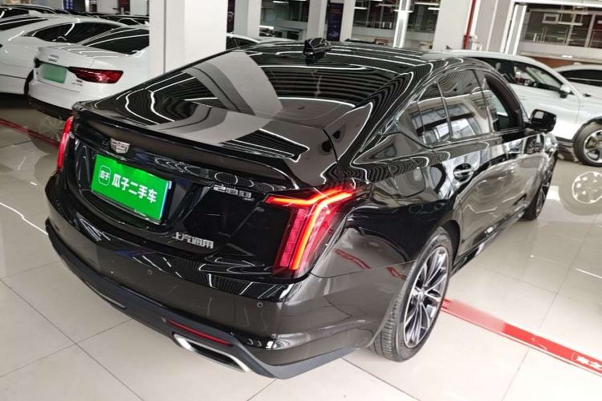 Used Cadillac CT5 2024 28T Luxury Pro Trim Rear Right 45 Deg