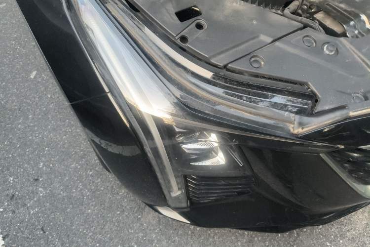 Used Cadillac CT5 2024 28T Luxury Pro Trim Right Front Headlight