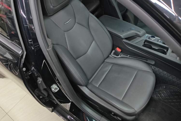 Used Cadillac CT5 2024 28T Luxury Pro Trim Right Front Seat