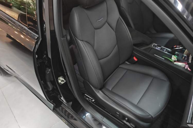 Used Cadillac CT5 2024 28T Prestige Edition Right Front Seat