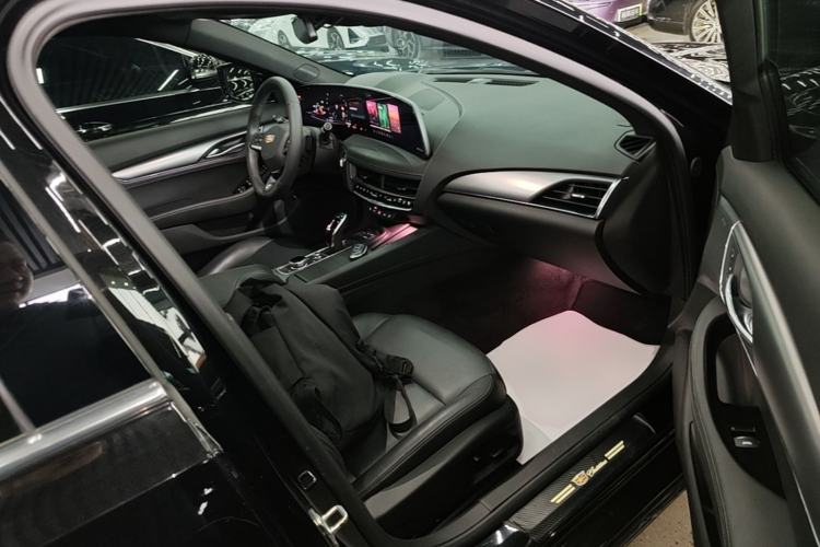 Used Cadillac CT5 2024 28T Luxury Pro Trim Right Front Seat