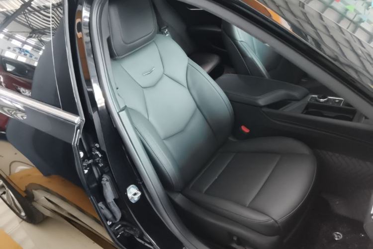 Used Cadillac CT5 2024 28T Luxury Pro Trim Right Front Seat