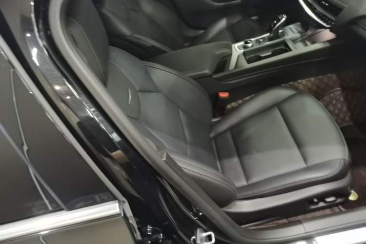 Used Cadillac CT5 2024 28T Luxury Pro Trim Right Front Seat