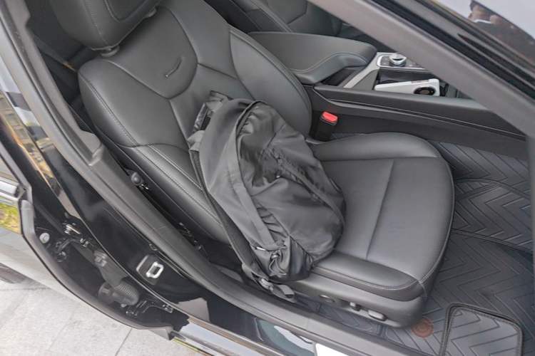 Used Cadillac CT5 2024 28T Prestige Edition Right Front Seat