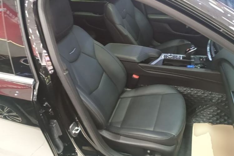 Used Cadillac CT5 2024 28T Luxury Pro Trim Right Front Seat