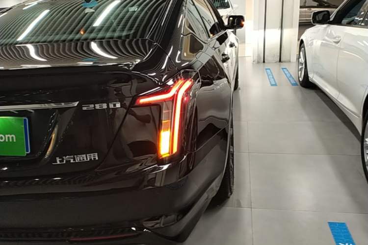 Used Cadillac CT5 2024 28T Prestige Edition Right Rear Taillight