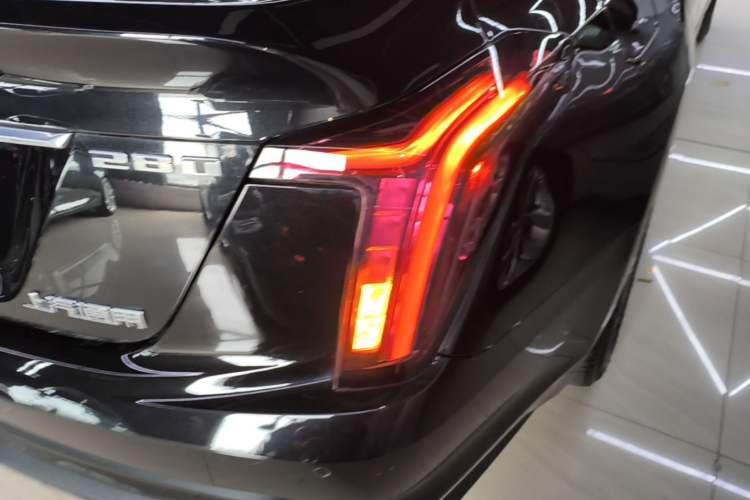 Used Cadillac CT5 2024 28T Luxury Pro Trim Right Rear Taillight
