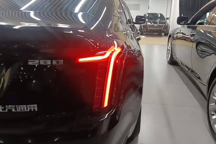 Used Cadillac CT5 2024 28T Luxury Pro Trim Right Rear Taillight