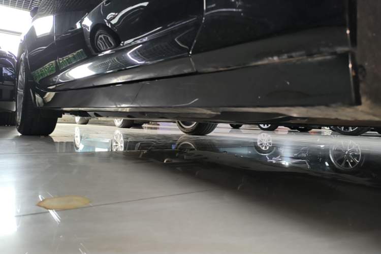 Used Cadillac CT5 2024 28T Luxury Pro Trim Right Side Sill