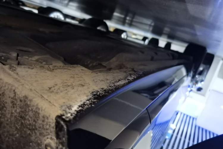 Used Cadillac CT5 2024 28T Luxury Pro Trim Right Side Sill